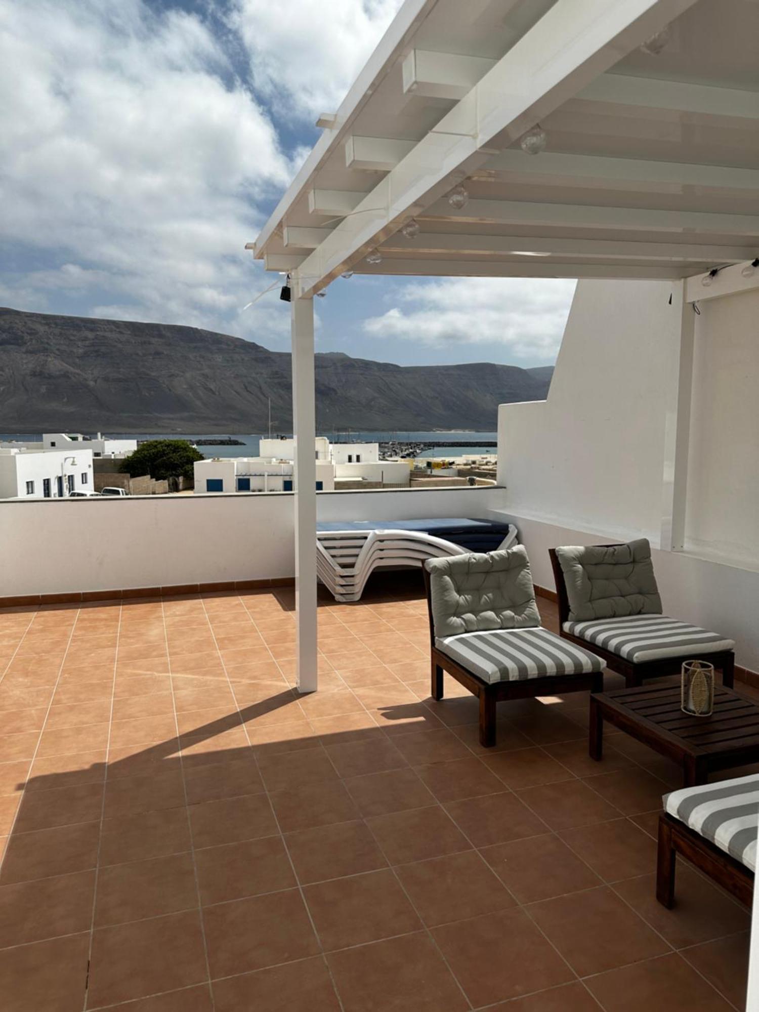 Apartamentos Burgao Caleta de Sebo Exterior foto